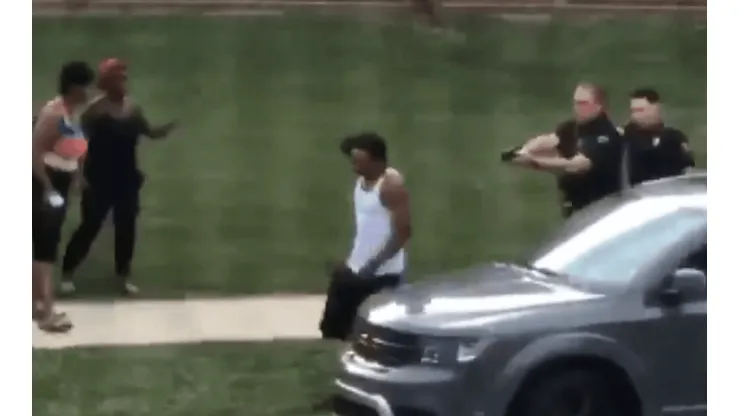 Video: Policía dispara siete veces a un afroamericano por la espalda y se desatan las protestas en Estados Unidos