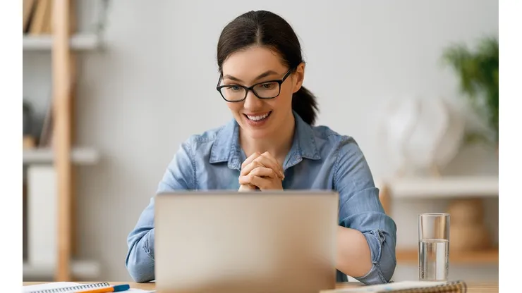 Revisa acá si tienes montos por cobrar del Bono al Trabajo de la Mujer
