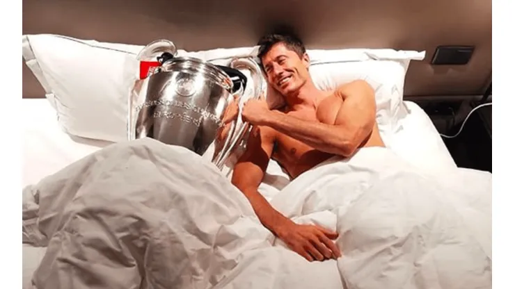Lewandowski cumplió su sueño de levantar la Champions League