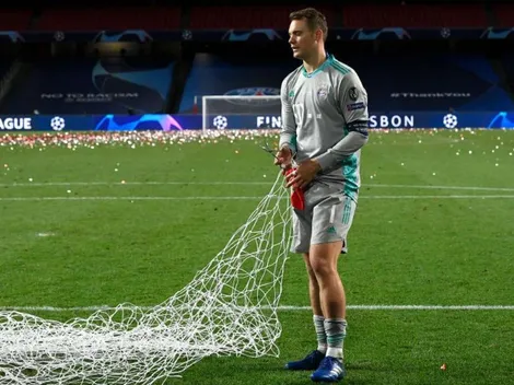 Neuer se lleva la red del arco tras coronarse campeón