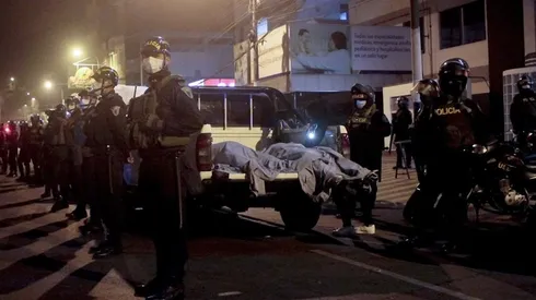 Perú: Operativo policial en discoteca terminó con al menos 13 muertos