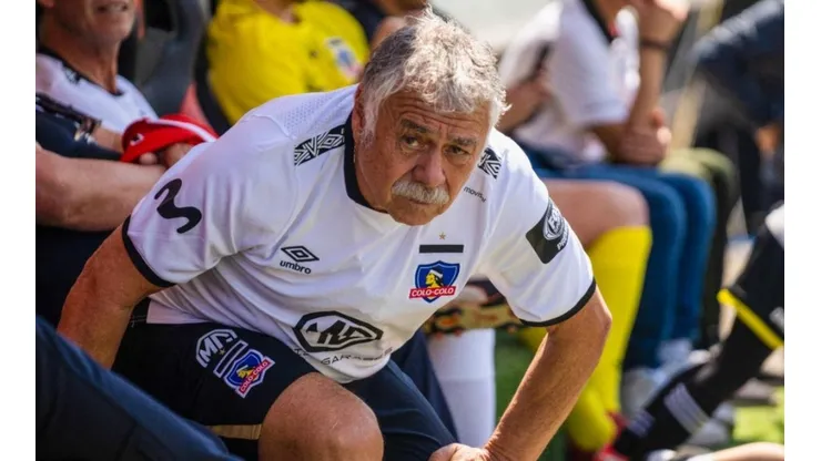 Carlos Caszely disparó durísimo contra el fútbol de Argentina.