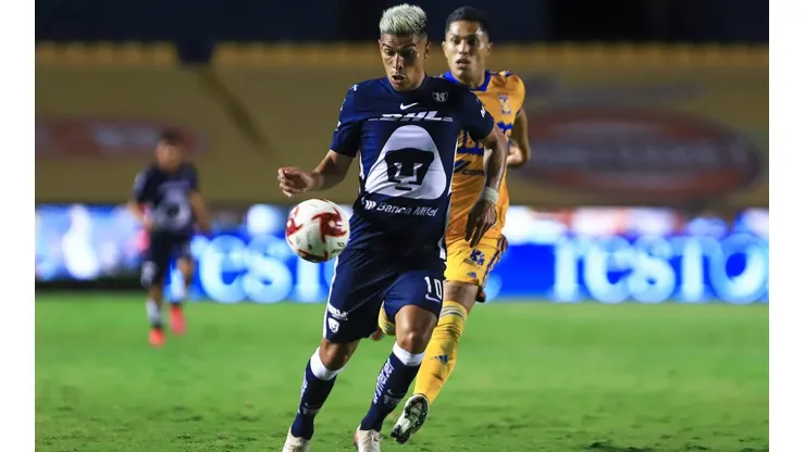 Pumas encontró el empate en los descuentos ante Tigres