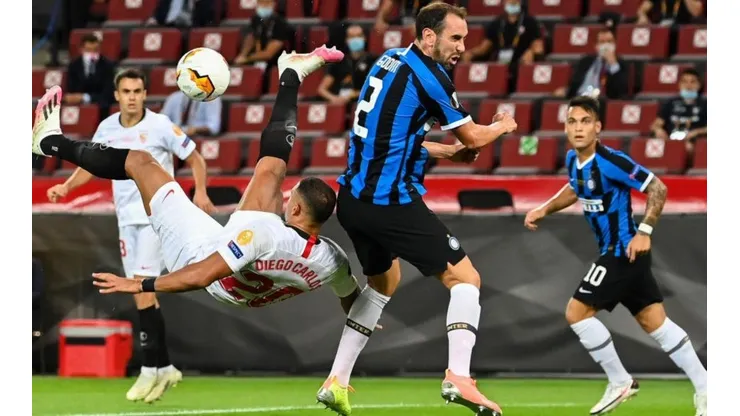 Sevilla se puso en ventaja gracias a Diego Carlos
