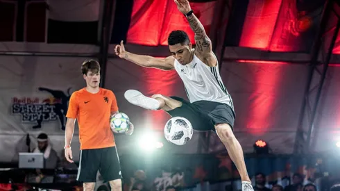 Tres chilenos continúan en competencia en el Red Bull Street Style 2020.