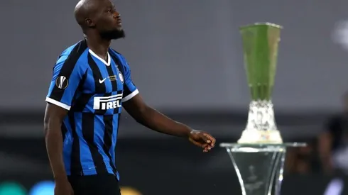 Lukaku puso el primer gol de la final de la Europa League