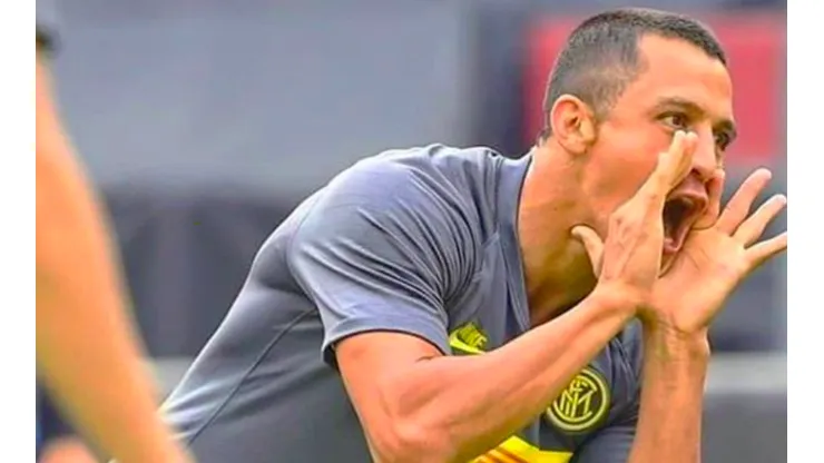 Alexis motivó a sus compañeros del Inter en redes sociales