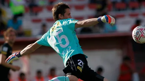 El actual portero de Deportes Antofagasta estudió Ingeniería Comercial, carrera que debió poner en pausa debido al fútbol.