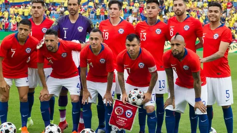 Formación de Chile ante Colombia en un amistoso jugado en Alicante