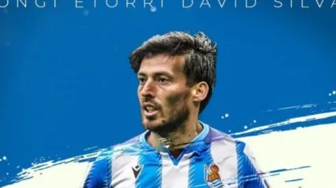 Afiche de bienvenida a David Silva
