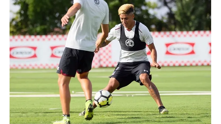Juan Carlos Gaete alcanzó a entrenar una semana en Colo Colo a principios de 2019, antes de abandonar el club por diferencias con su representante