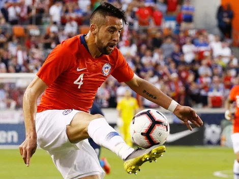 Flamengo llega a España para contratar a Mauricio Isla