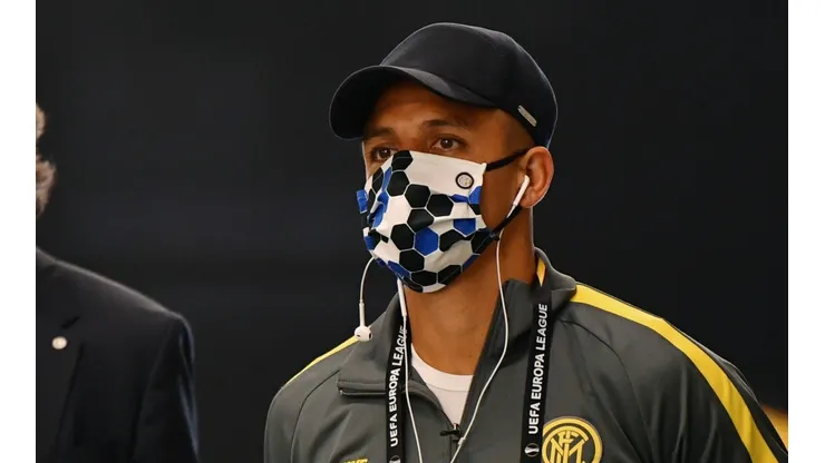 Alexis Sánchez asiste a la banca al partido de Inter, pero no podrá ver acción