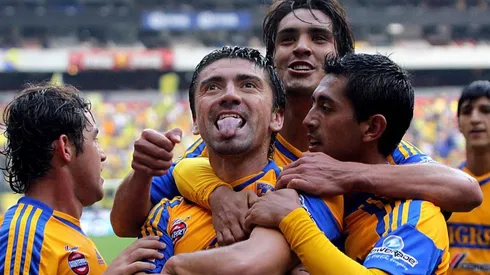 Héctor Mancilla confesó que se sintió más importante que el grupo en Tigres y Tuca Ferretti lo limpió.