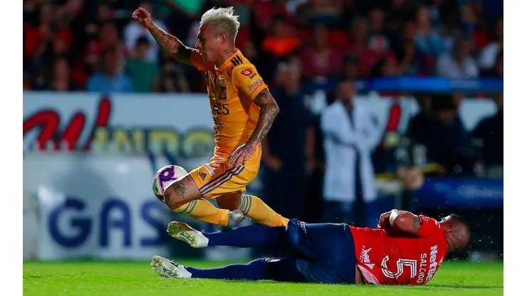 Vargas espera su momento en Tigres