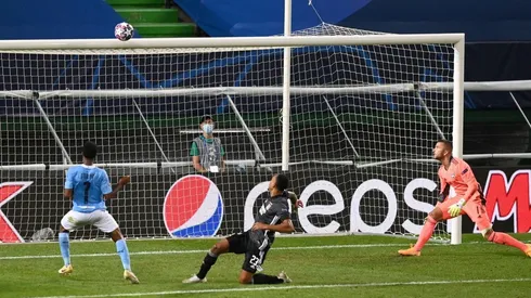 Sterling se farreó un gol que era importante.