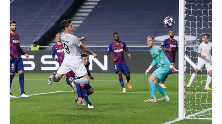 Bayern Múnich destrozó a punta de goles al Barcelona en Champions League