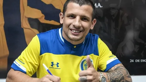 Emiliano Vecchio llega a Central con el objetivo de "inculcarle a los más chicos lo que uno aprendió"