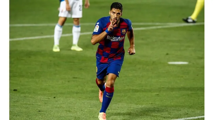 Suárez es tentado por el fútbol de Catar.