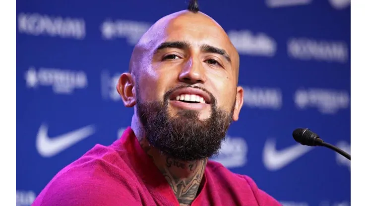 Vidal enfrentará a su ex compañeros por el paso a semis de Champions.