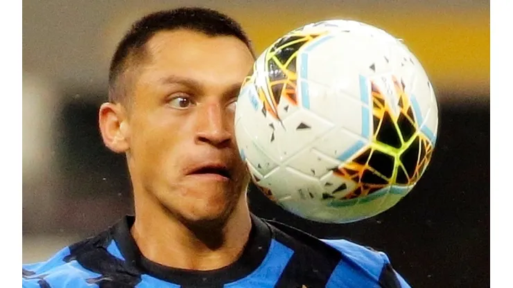 Alexis Sánchez todavía puede volver a jugar por la Europa League e Inter lo tendrá en observación