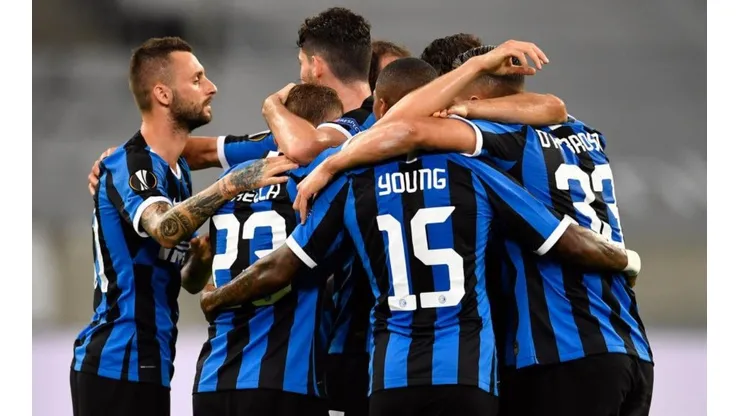 Inter de Milán busca el título de la Europa League