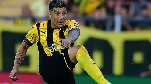 El chileno Christian Bravo asoma como titular para el clásico uruguayo.