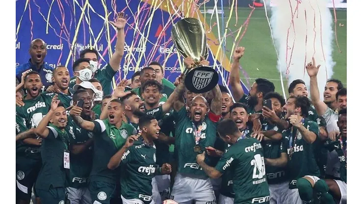 Araos no pudo evitar la derrota de Corinthians en la final del torneo Paulista.