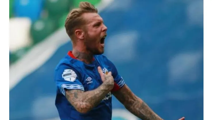 Linfield avanza en Champions League