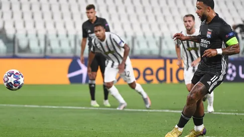 Panenka de Memphis Depay