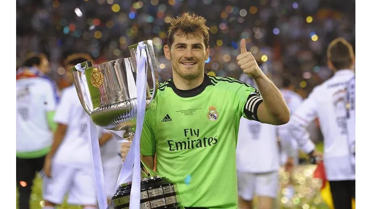 Este martes el histórico Iker Casillas anunció su retiro del fútbol a poco más de un año de haber sufrido un infarto.