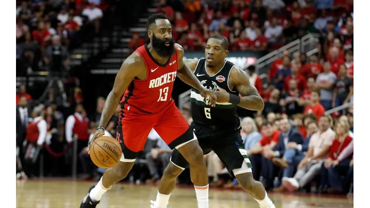Harden de los Houston espera sorprender a los Bucks.