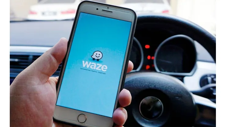 Waze no informará temporalmente la presencia de Carabineros