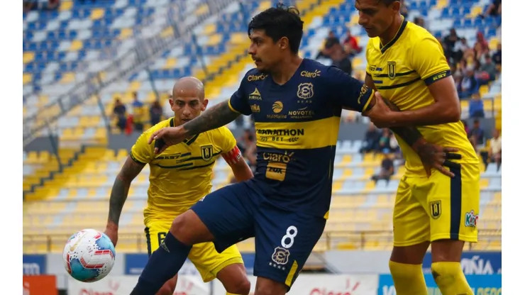 Patricio Rubio se fue a Alianza Lima y dejó a Everton con problemas de delanteros para la segunda parte de la temporada