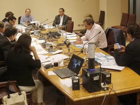 Horario y dónde ver en vivo la sesión de la Comisión de Constitución sobre el retiro del 10% de la AFP