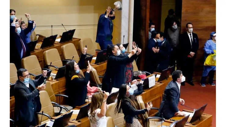 Los diputados celebraron la semana pasada, pero quedan muchas instancias aún.