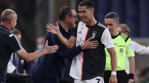 Nueva polémica entre Ronaldo y Sarri amarga la victoria de Juventus.