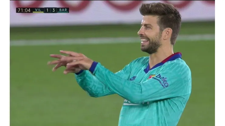 Gerard Pique trolea al VAR