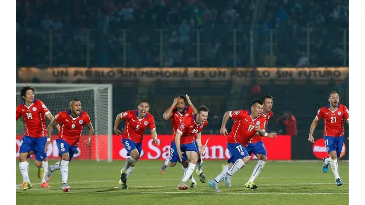 El momento exacto en que la Roja celebra el gol de Alexis que le dio el título de América