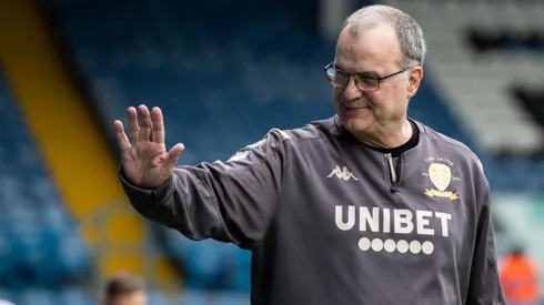 Bielsa retomó la punta