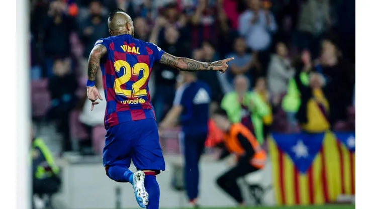 Barcelona y Arturo Vidal juegan en Vigo con el objetivo de meter presión al Real Madrid en la Liga de España.