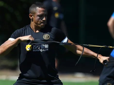Alexis Sánchez y el Inter de Milán a al cancha ante Sassuolo