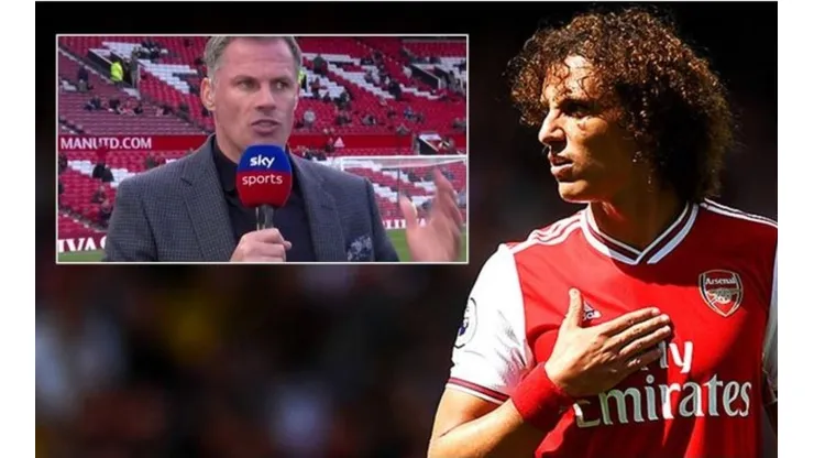 David Luiz se transformó en el villano del Arsenal, entregando el partido prácticamente en bandeja al Manchester City, que terminó ganándolo por 3-0.