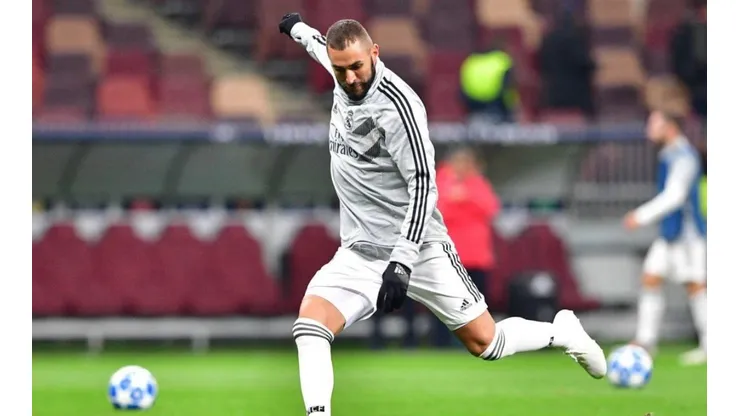 Domenech aseguró que en la última década Benzema ha pulido sus capacidades para llegar a ser uno de los mejores artilleros franceses de la actualidad, poniéndose un nivel más arriba que todo el resto: