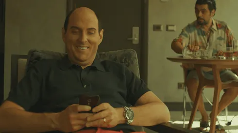 Andrés Parra en una de las escenas de "El Presidente", de Amazon Prime Video.