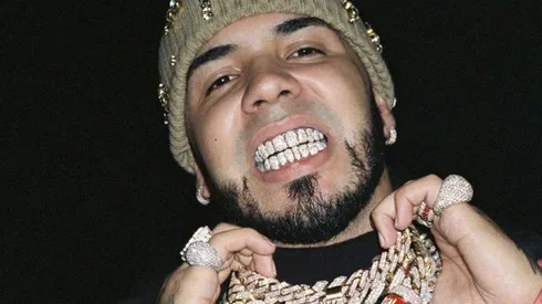 Anuel AA entregó un álbum con casi una hora y media de música inédita.