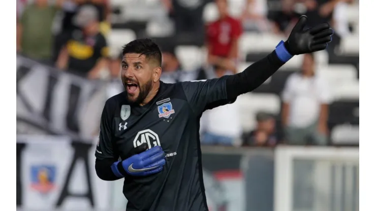 Agustín Orion en el arco de Colo Colo luego de su exitoso paso por el fútbol argentino