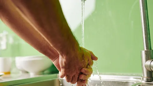 Un sector de Puente Alto y La Pintana sufrirán un corte de agua esta noche.