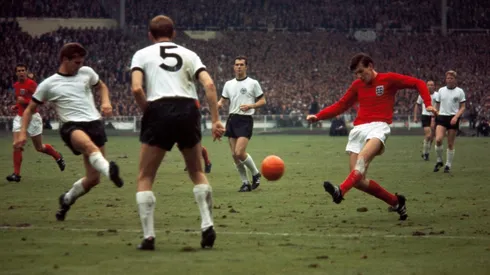 Ingleses y alemanes dieron una de las mejores y polémicas finales de la historia.