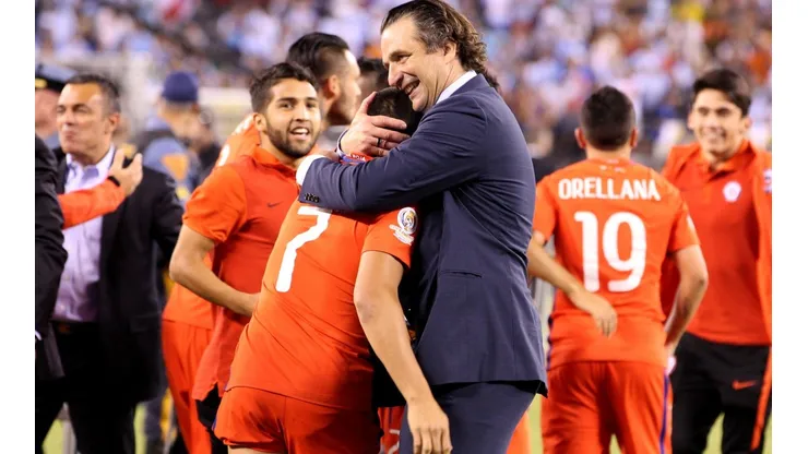 Pizzi y el cambio de equipo de Alexis en Inglaterra